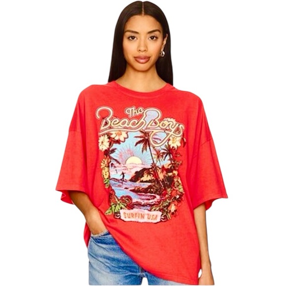 DAYDREAMER FREE PEOPLE The Beach Boys Surfin USA 1963 Tee NEW One Size Red